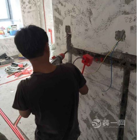 水电装修现场图